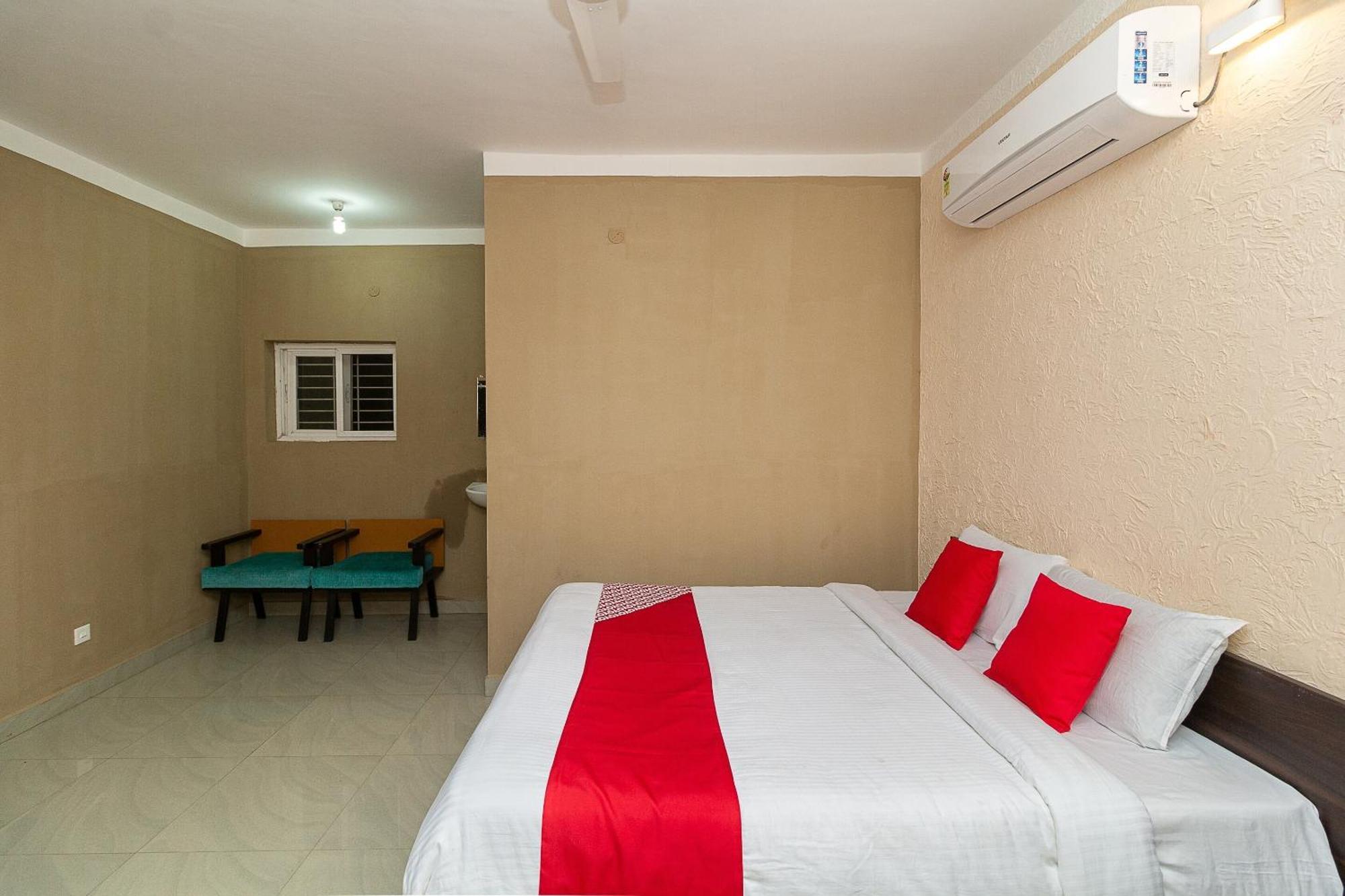 Oyo Green Hills Villa Kuttalam  Bagian luar foto
