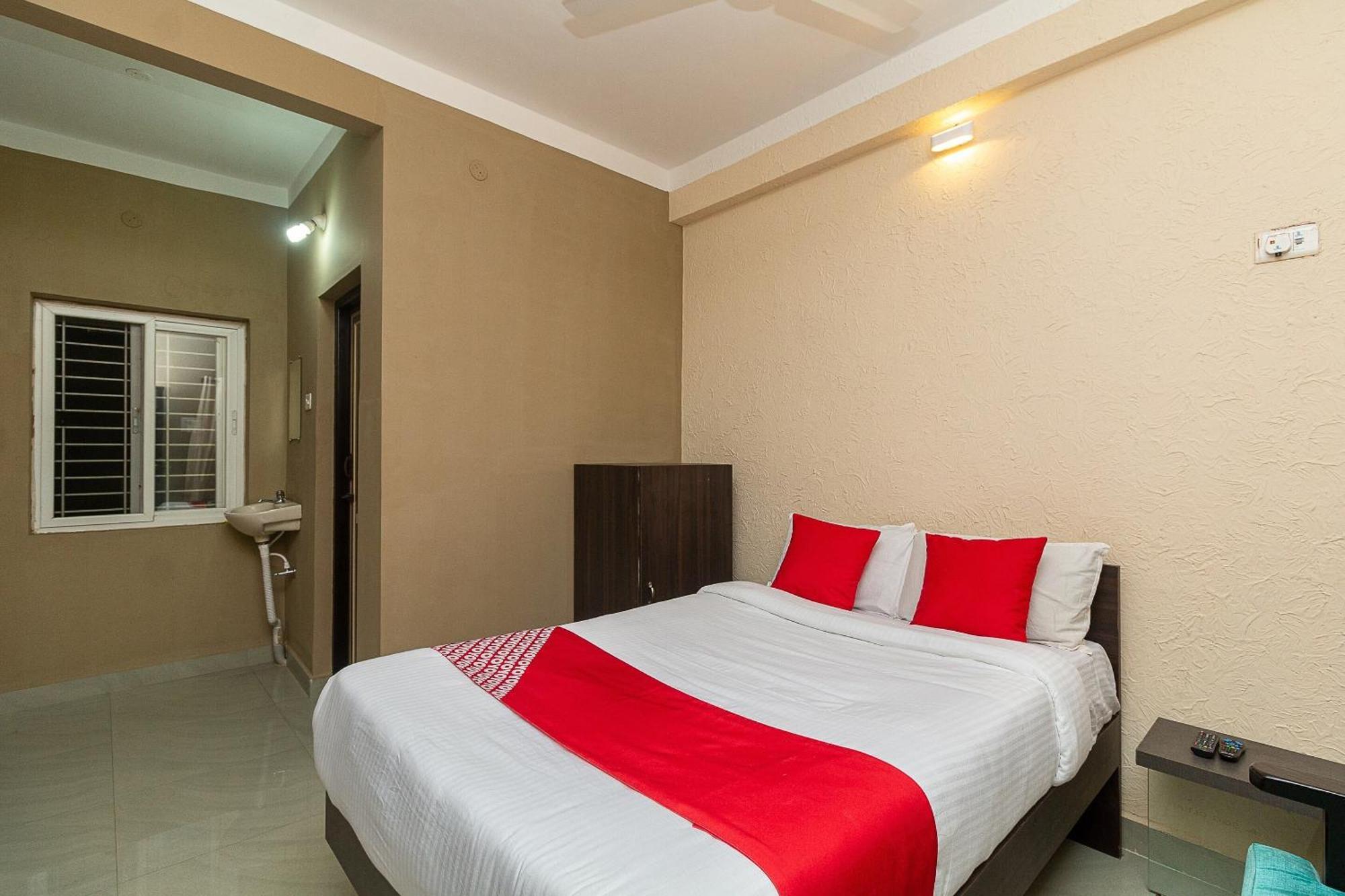 Oyo Green Hills Villa Kuttalam  Bagian luar foto